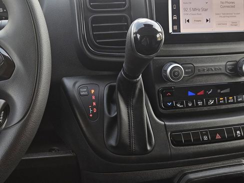 Used 2025 RAM ProMaster 1500 w/ Convenience Group image 22