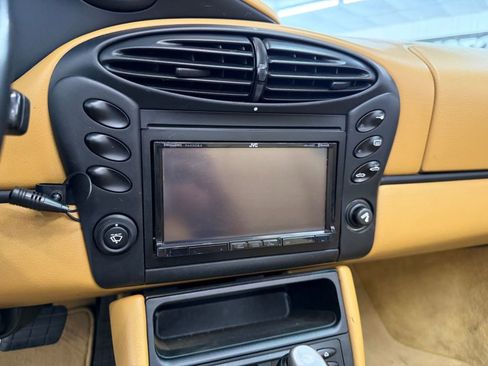 Used 2002 Porsche Boxster S RWD image 17