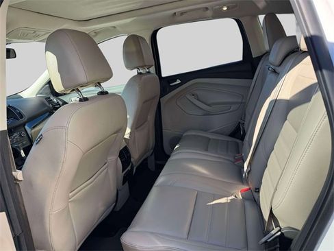 Used 2017 Ford Escape Titanium image 12