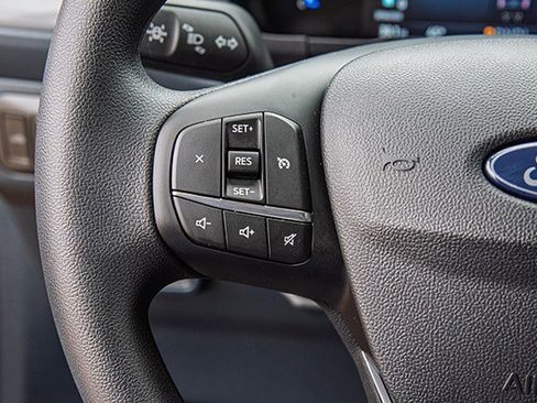 New 2026 Ford Maverick XL image 9