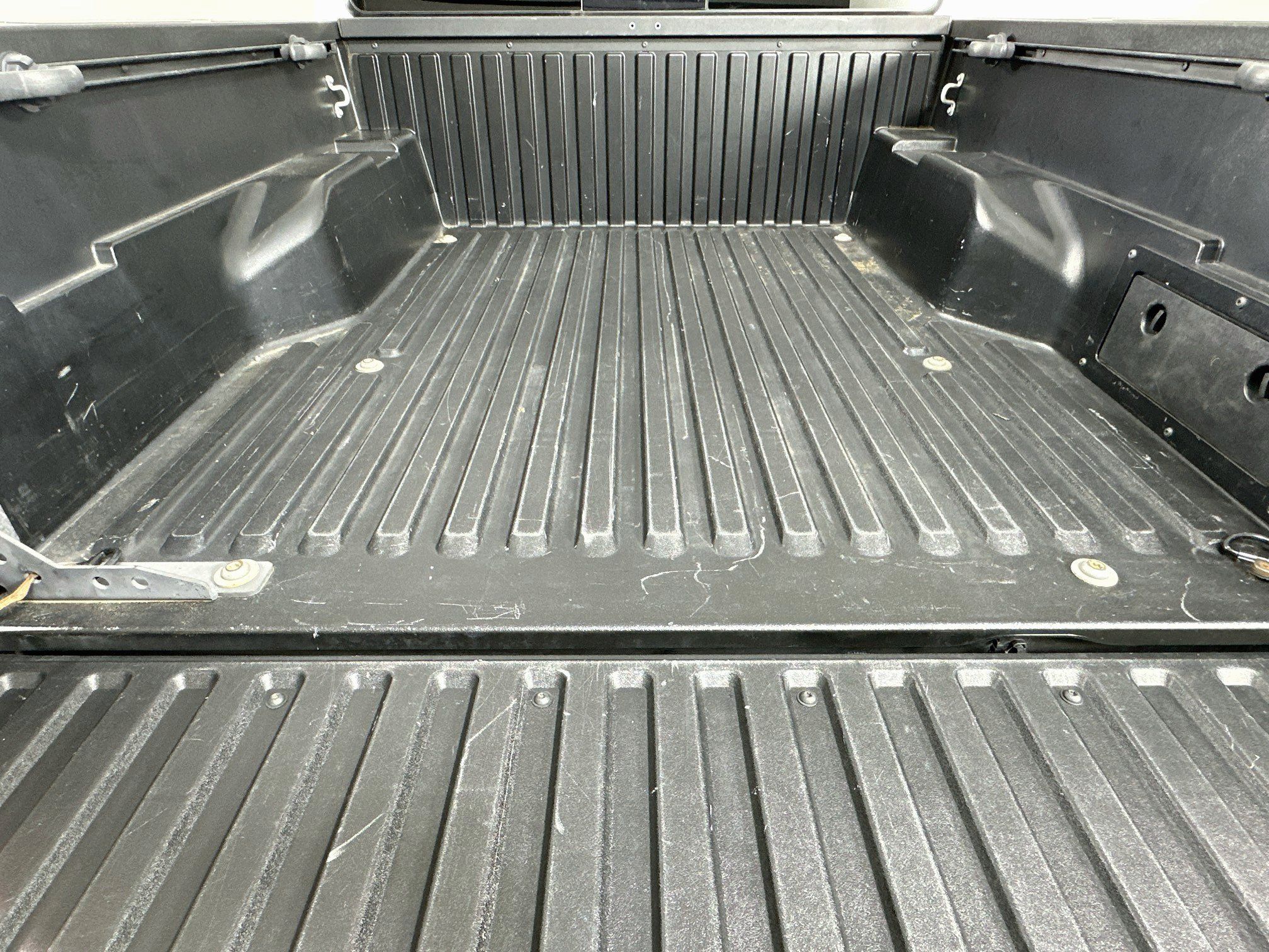 Used 2021 Toyota Tacoma SR5 RWD image 27