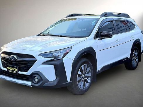 Used 2023 Subaru Outback Limited AWD/4WD image 3