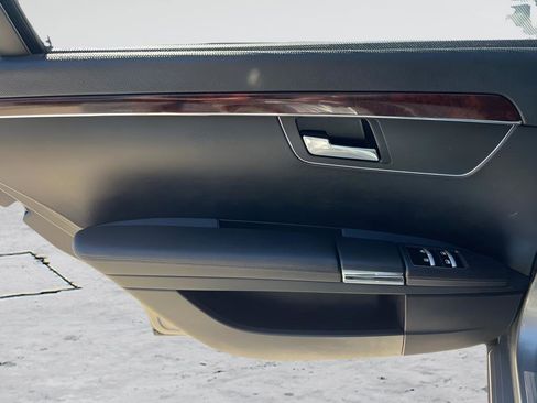 Used 2010 Mercedes-Benz S 550 image 23