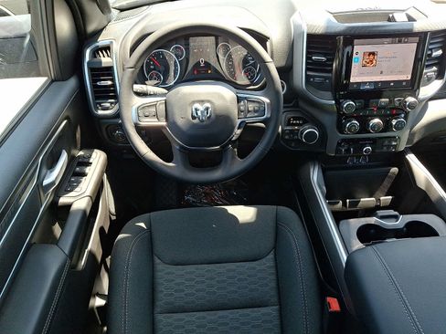 New 2026 RAM 1500 Big Horn AWD/4WD image 7