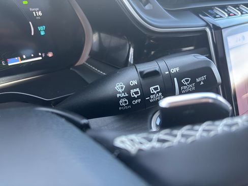 Used 2022 Jeep Grand Cherokee Limited 4xe AWD/4WD image 18