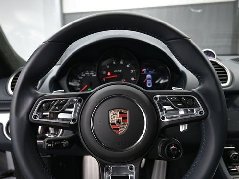 Used 2025 Porsche 718 Cayman GT4 image 8