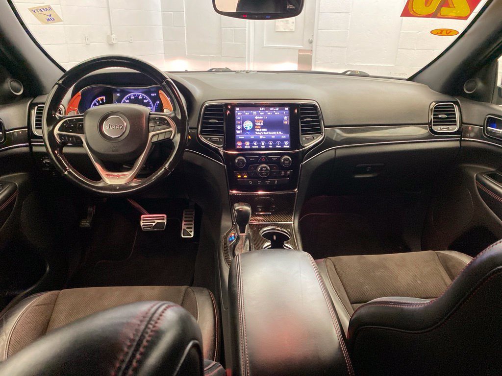 Used 2020 Jeep Grand Cherokee Trailhawk AWD/4WD image 11