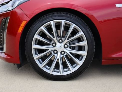 Used 2023 Cadillac CT5 Premium Luxury RWD image 9