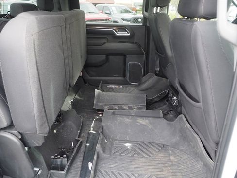 Used 2024 Chevrolet Silverado 2500 LT image 26