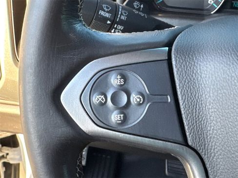 Used 2018 Chevrolet Silverado 1500 LT image 25