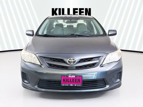 Used 2012 Toyota Corolla LE image 2