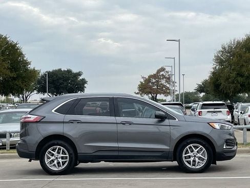 Used 2024 Ford Edge SEL w/ Convenience Package AWD/4WD image 3