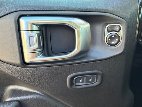 New 2024 Jeep Wrangler Willys image 15