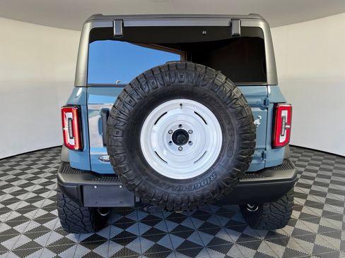 Used 2022 Ford Bronco Badlands AWD/4WD image 6