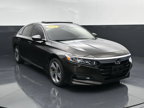 Used 2018 Honda Accord EX-L image 2