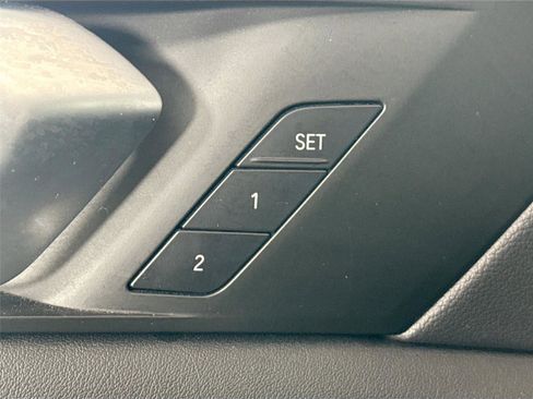 Used 2023 BMW X5 sDrive40i w/ Premium Package image 31