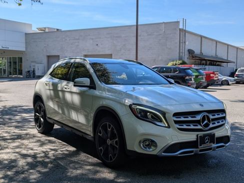 Used 2018 Mercedes-Benz GLA 250 image 3
