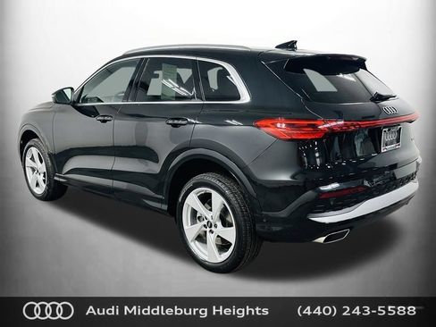 Certified 2025 Audi Q5 Premium w/ Premium Plus AWD/4WD image 5