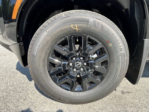 New 2026 Nissan Frontier SV w/ Tow Package AWD/4WD image 23