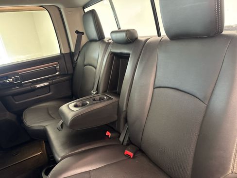 Used 2016 RAM 2500 Laramie AWD/4WD image 15