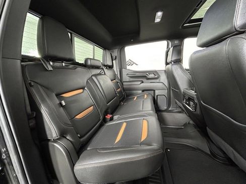 Used 2024 GMC Sierra 1500 AT4 w/ AT4 Premium Package image 11