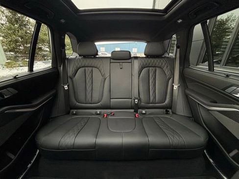 Used 2025 BMW X5 M60i w/ Executive Package image 56