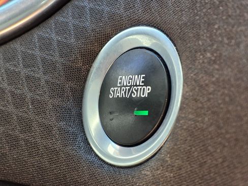 Used 2016 Chevrolet Malibu LT w/ Driver Confidence Package image 45