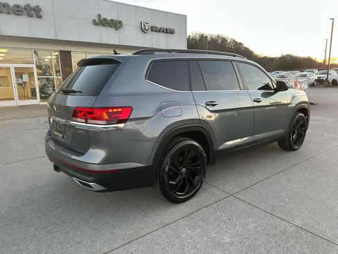Used 2022 Volkswagen Atlas SE image 6