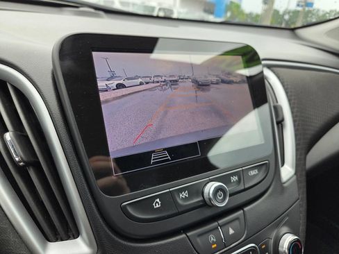 Used 2024 Chevrolet Malibu LT FWD image 34