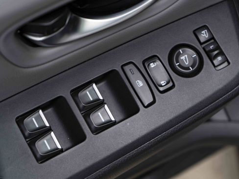 Certified 2025 Honda Pilot Elite image 39
