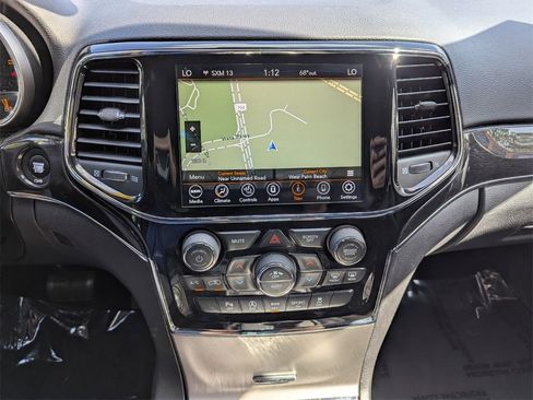 Used 2021 Jeep Grand Cherokee Trailhawk image 25