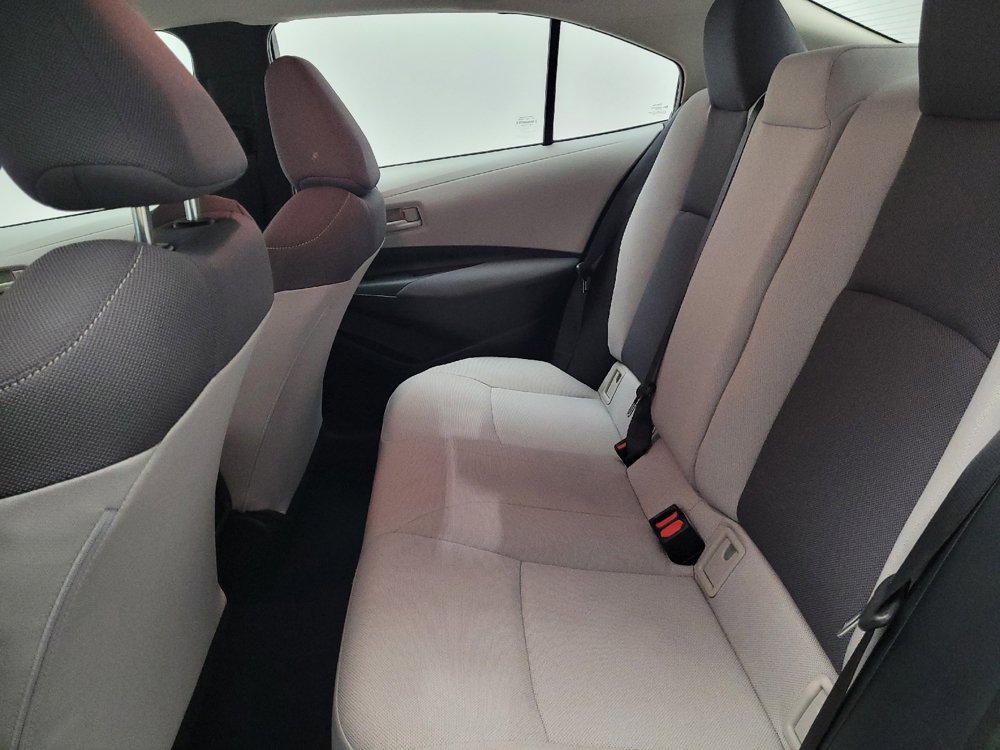 Used 2022 Toyota Corolla L FWD image 18