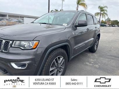 Used 2020 Jeep Grand Cherokee Laredo w/ 18" Wheel & 8.4" Radio Group
