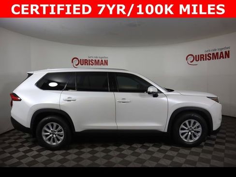 Used 2024 Toyota Grand Highlander FWD image 12
