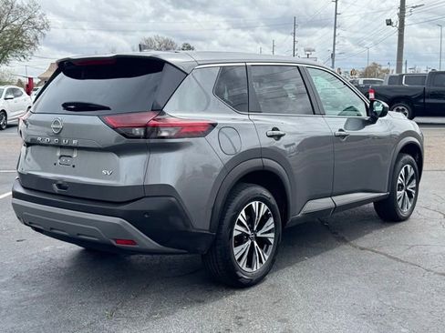 Used 2023 Nissan Rogue SV FWD image 5