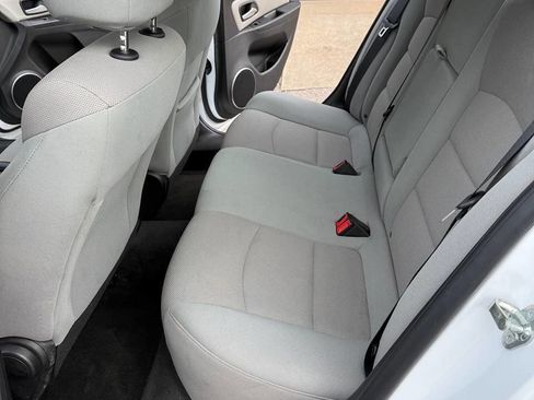 Used 2014 Chevrolet Cruze LT w/ All-Star Edition FWD image 12