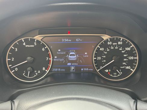 Used 2025 Nissan Altima 2.5 SV image 36