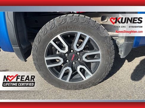 Used 2023 GMC Sierra 1500 AT4 w/ AT4 Premium Package image 14