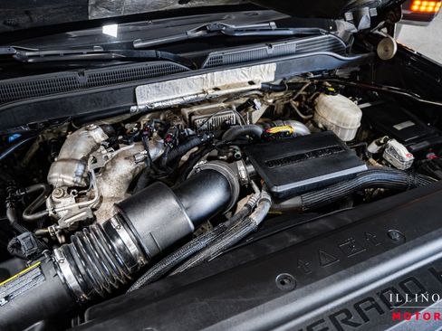 Used 2019 Chevrolet Silverado 3500 High Country w/ Duramax Plus Package image 41