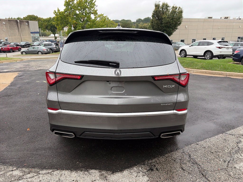 Certified 2024 Acura MDX w/ Technology Package AWD/4WD image 6