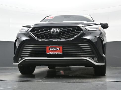 Used 2024 Toyota Highlander XSE AWD/4WD image 30