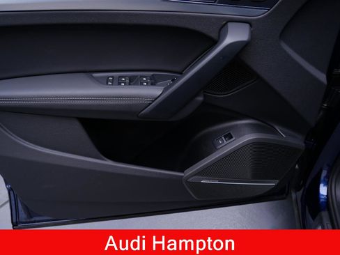 Used 2025 Audi Q5 2.0T Premium Plus AWD/4WD image 11