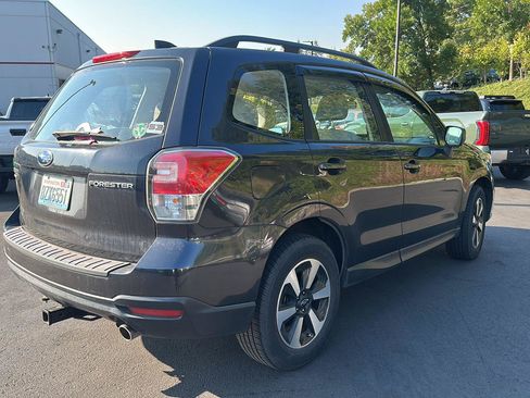Used 2018 Subaru Forester 2.5i w/ Alloy Wheel Package AWD/4WD image 3
