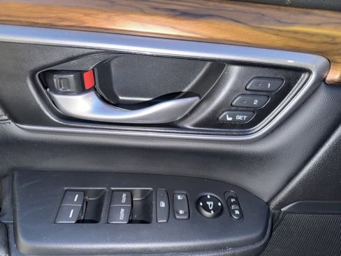 Used 2017 Honda CR-V EX-L image 37