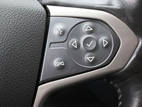 Used 2019 Chevrolet Colorado Z71 AWD/4WD image 16