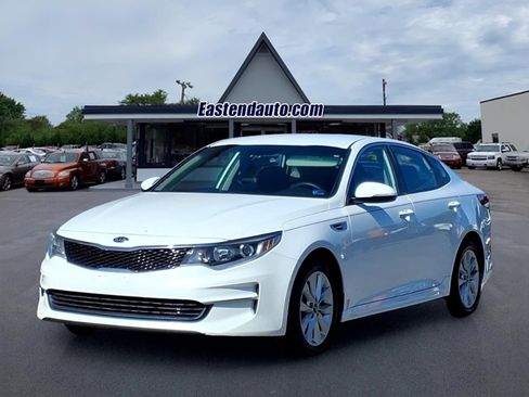 Used 2018 Kia Optima LX w/ Convenience Package FWD image 1