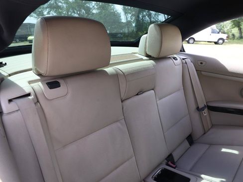 Used 2009 BMW 328i Convertible RWD image 14