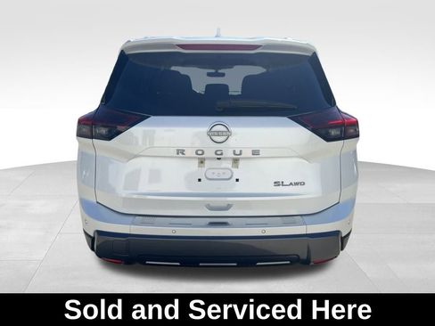 Certified 2024 Nissan Rogue SL w/ SL Premium Package image 4