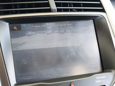 Used 2014 Ford Edge SEL w/ Equipment Group 205A FWD image 16