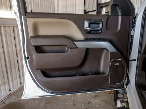 Used 2018 Chevrolet Silverado 2500 LTZ w/ Duramax Plus Package image 43